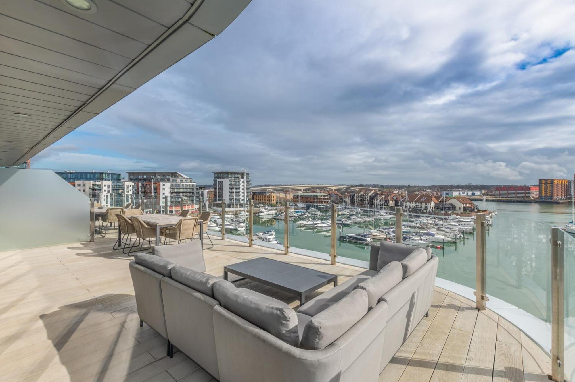 Harbour Hotel & Spa Southampton Pokój zdjęcie The Marina at Ocean Village